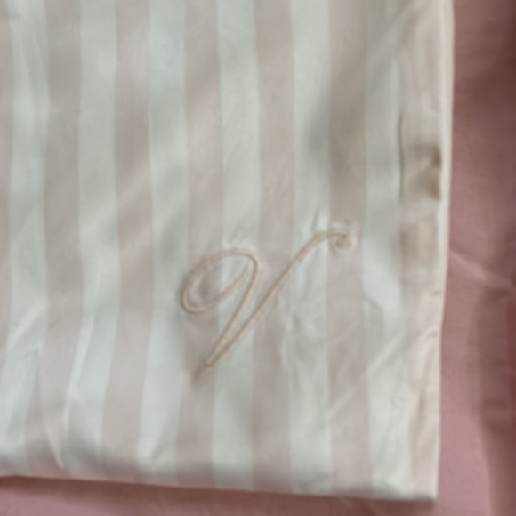 Victoria Secret slippers and gifts 🎁 - Picture 3 of 7